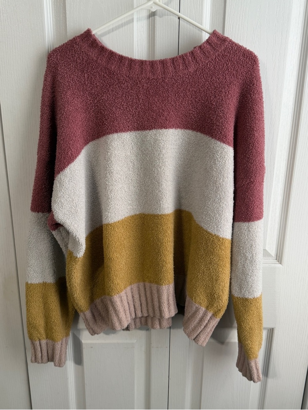 TXS rose taupe‎ butter striped sweater size XL